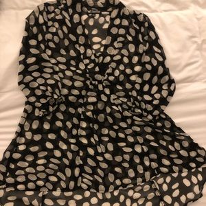 Flowy 3/4 Sleeve Black/White Blouse